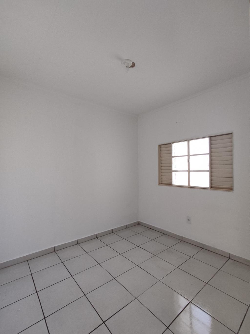 Casa à venda com 4 quartos, 140m² - Foto 14