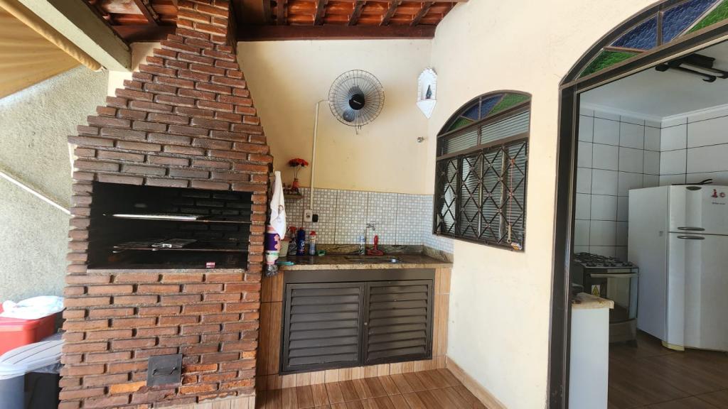 Fazenda à venda com 3 quartos, 150m² - Foto 9