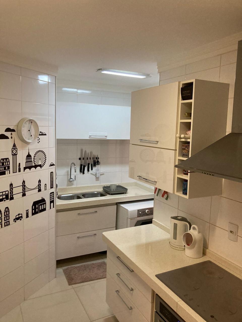 Apartamento à venda com 3 quartos, 124m² - Foto 2