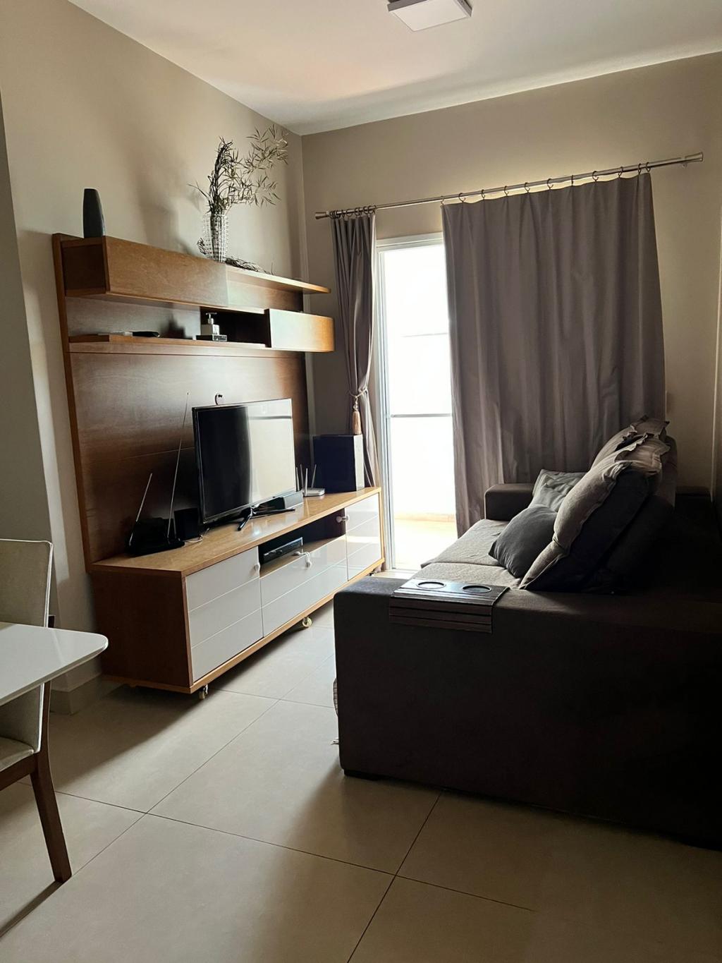 Apartamento à venda com 2 quartos, 87m² - Foto 4