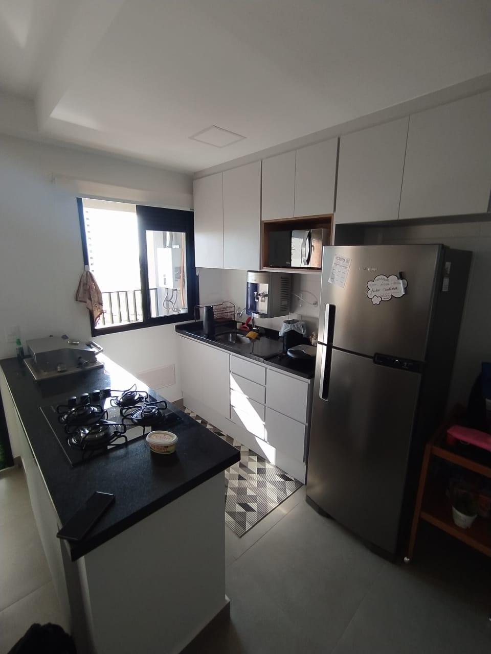 Apartamento à venda com 2 quartos, 61m² - Foto 6