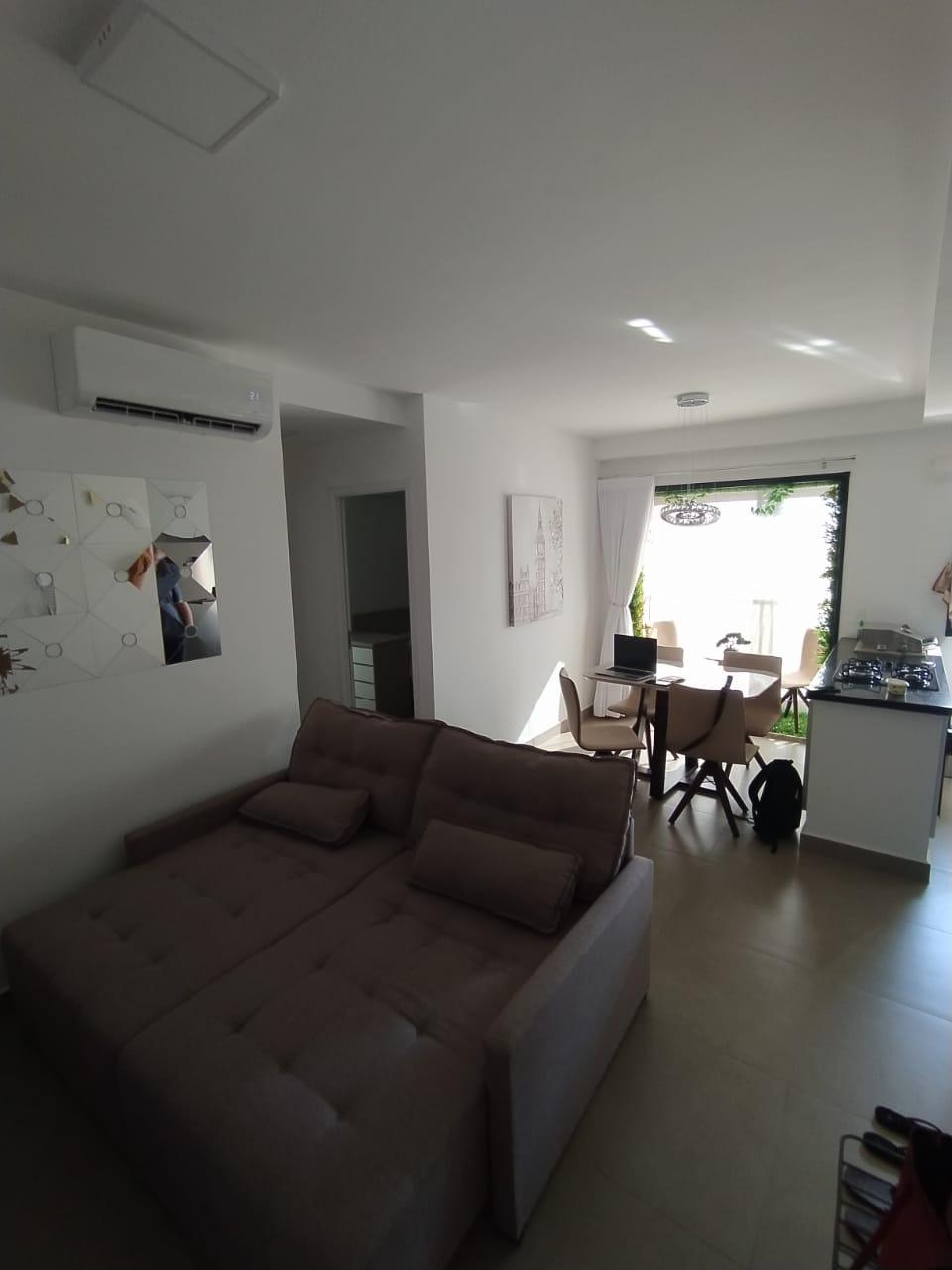 Apartamento à venda com 2 quartos, 61m² - Foto 1