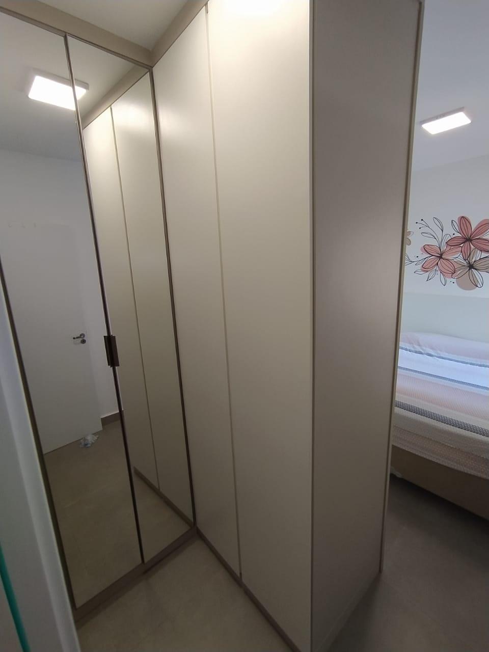 Apartamento à venda com 2 quartos, 61m² - Foto 12