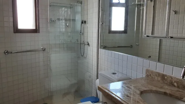 Apartamento à venda com 3 quartos, 137m² - Foto 9