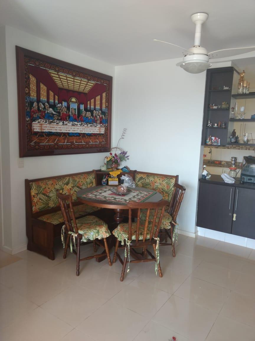 Apartamento à venda com 3 quartos, 95m² - Foto 19