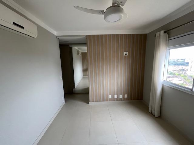 Apartamento à venda com 3 quartos, 156m² - Foto 19