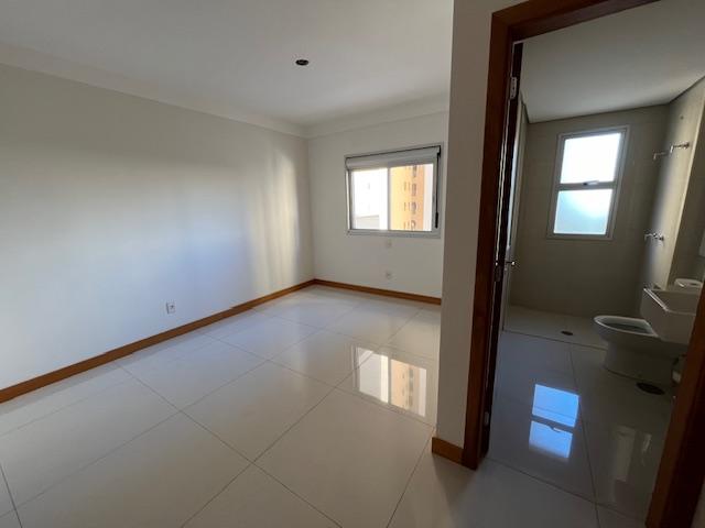 Apartamento à venda com 4 quartos, 320m² - Foto 36