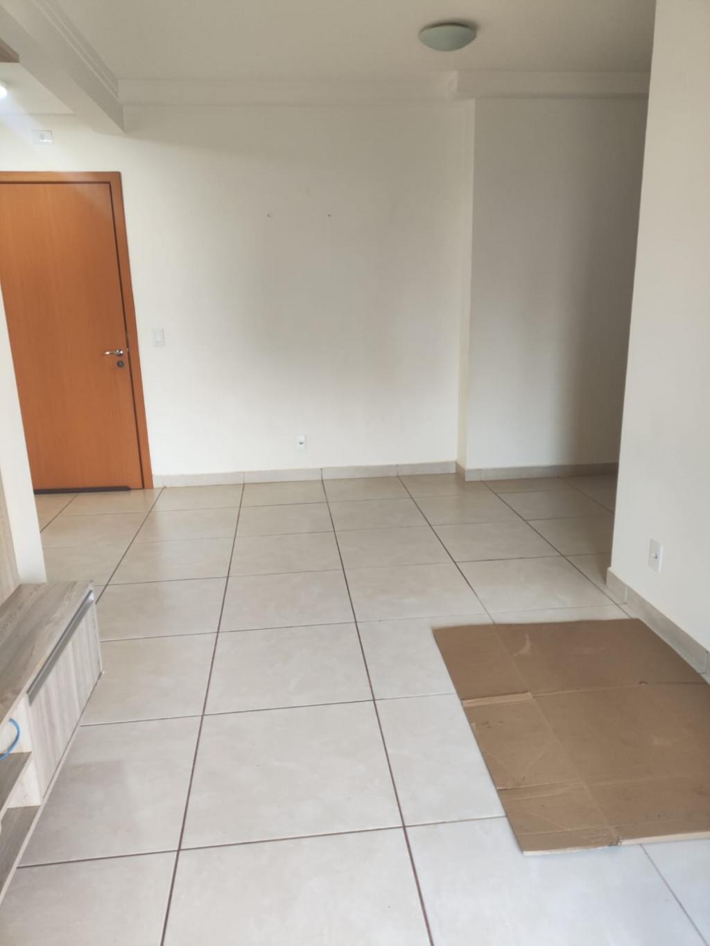 Apartamento à venda com 2 quartos, 80m² - Foto 18