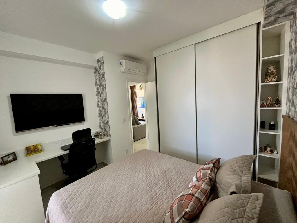 Apartamento à venda com 2 quartos, 77m² - Foto 12