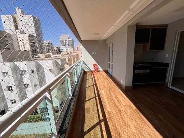 Apartamento à venda com 3 quartos, 107m² - Foto 5