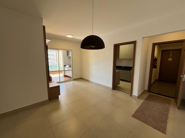 Apartamento à venda com 3 quartos, 107m² - Foto 7