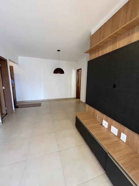 Apartamento à venda com 3 quartos, 107m² - Foto 13