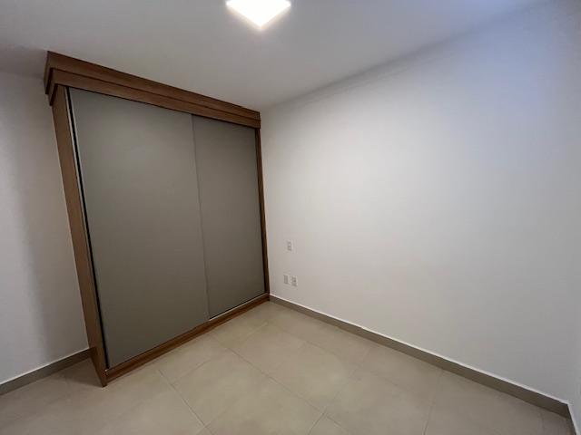 Apartamento à venda com 3 quartos, 107m² - Foto 20