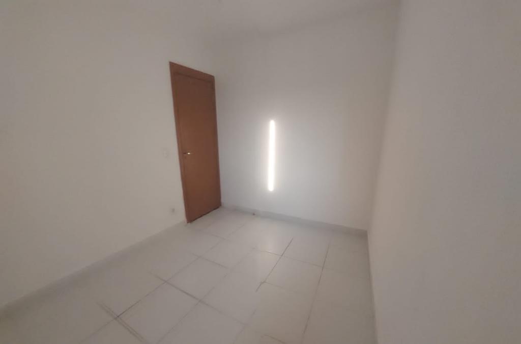 Apartamento à venda com 2 quartos, 41m² - Foto 11