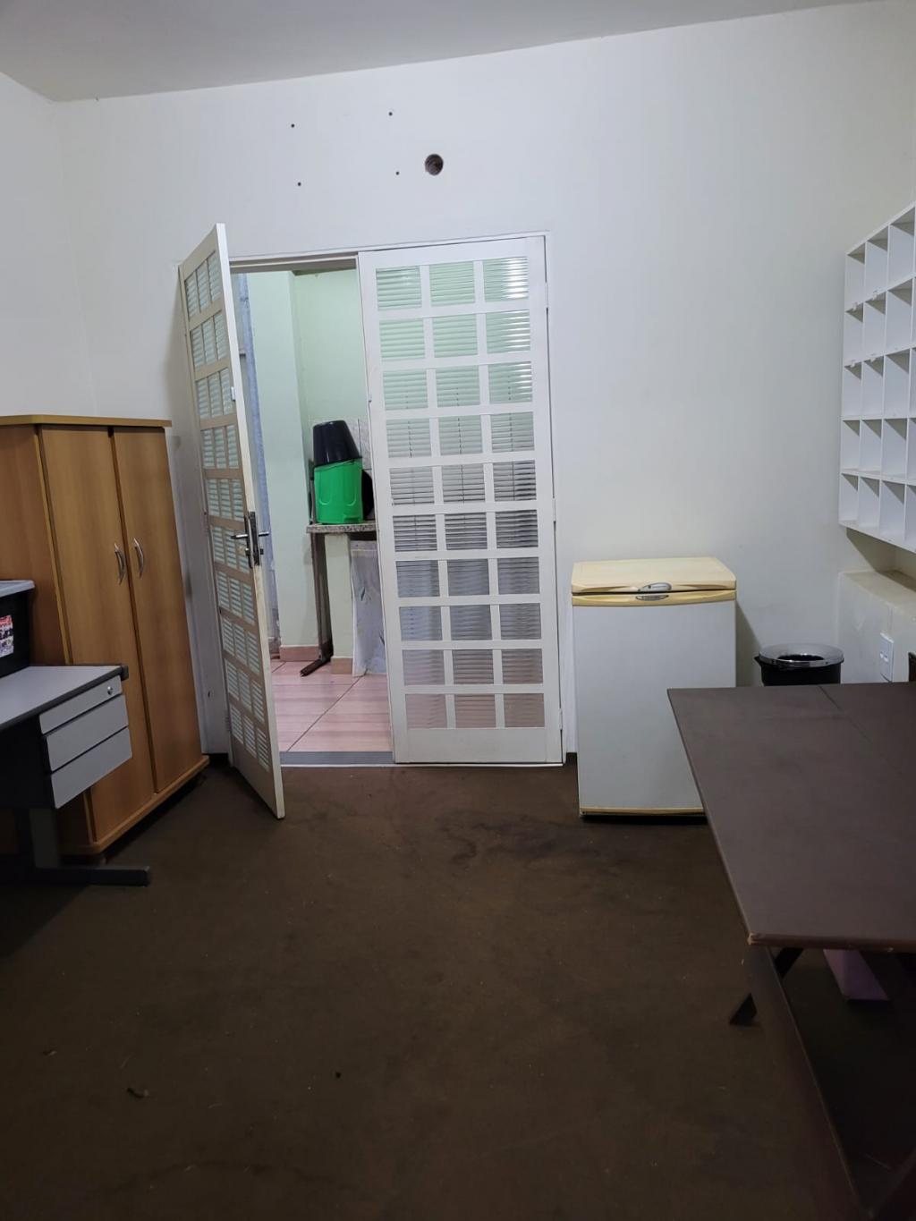 Prédio Inteiro à venda com 3 quartos, 160m² - Foto 8