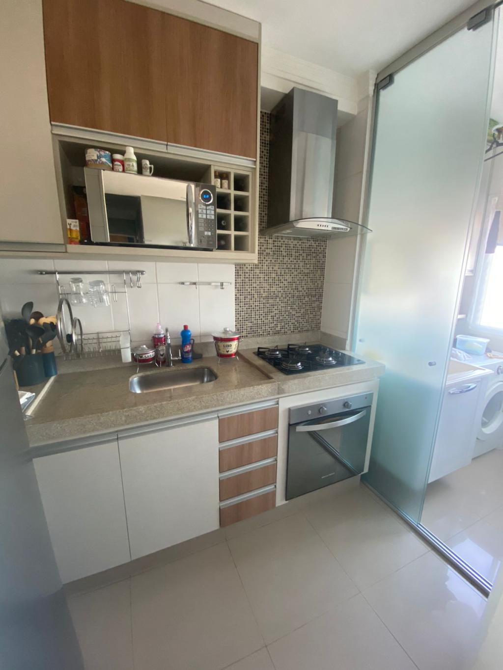 Apartamento à venda com 2 quartos, 48m² - Foto 2