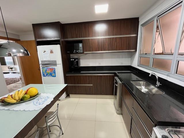 Apto com 3 suites no Ed Promenade #16