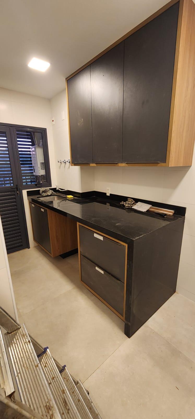 Apartamento à venda com 3 quartos, 170m² - Foto 7