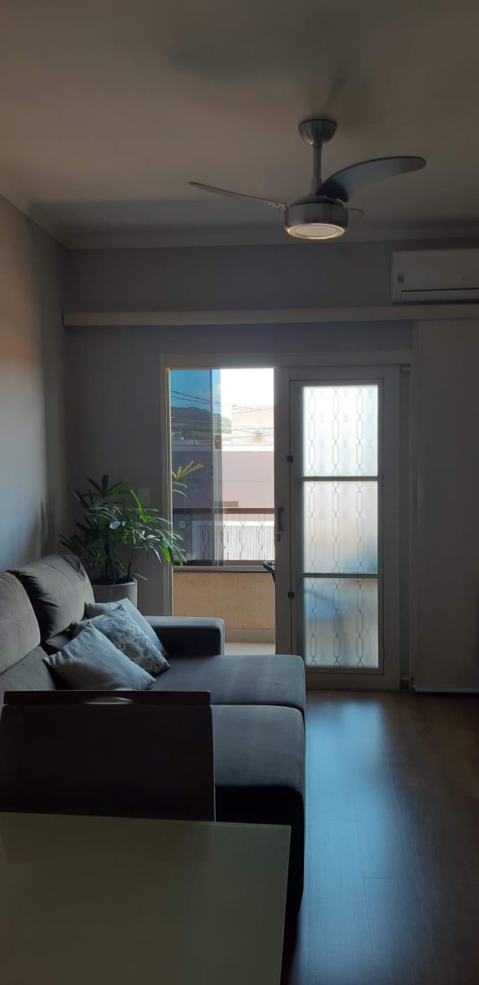 Apartamento à venda com 2 quartos, 70m² - Foto 5