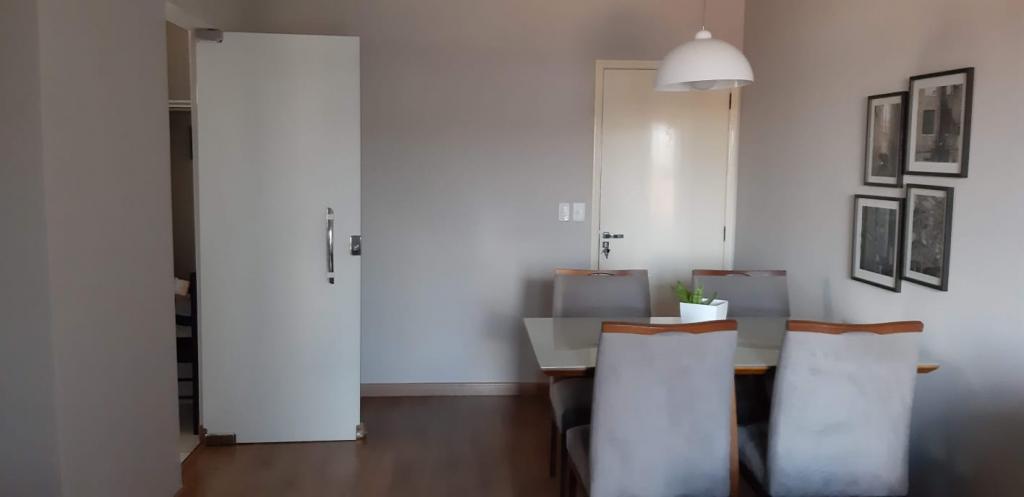 Apartamento à venda com 2 quartos, 70m² - Foto 14