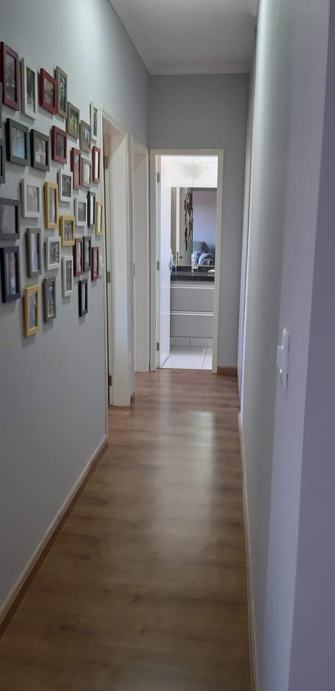 Apartamento à venda com 2 quartos, 70m² - Foto 17