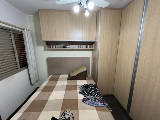 Apartamento à venda com 2 quartos, 70m² - Foto 9