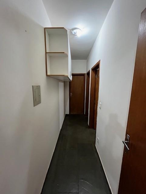 Apartamento à venda com 2 quartos, 70m² - Foto 10