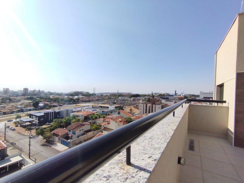 Apartamento à venda com 2 quartos, 77m² - Foto 8