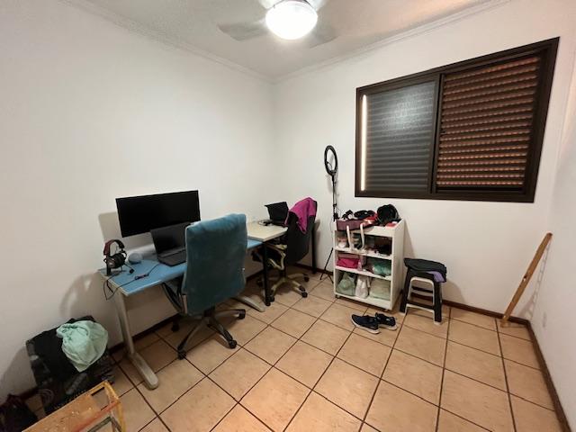 Apartamento à venda com 2 quartos, 65m² - Foto 10