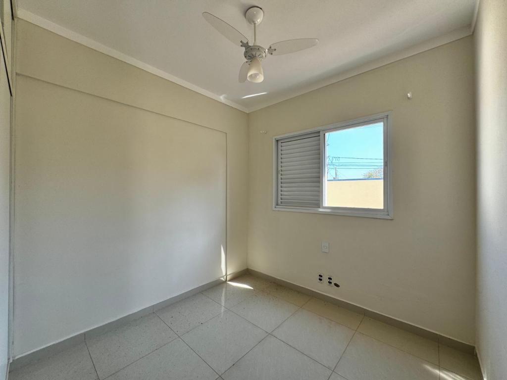 Apartamento à venda com 2 quartos, 57m² - Foto 4