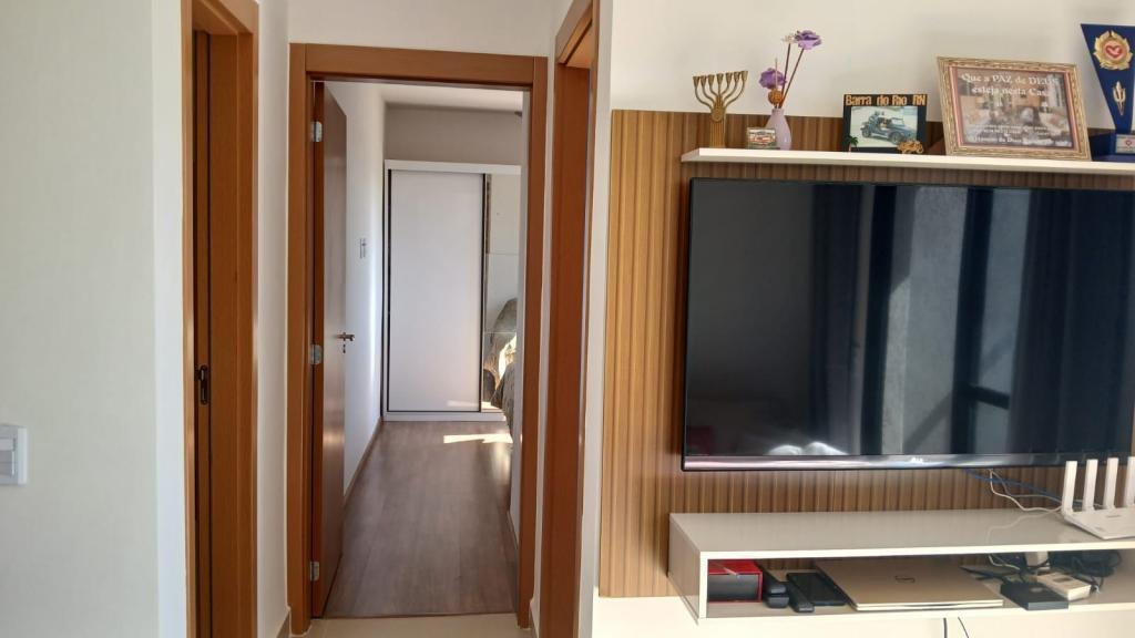 Apartamento à venda com 2 quartos, 56m² - Foto 3