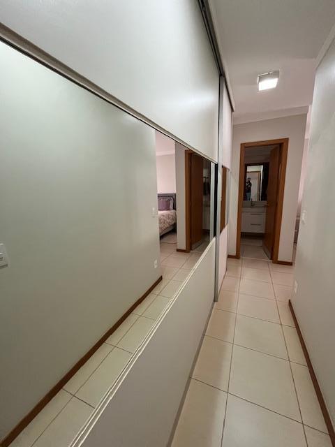 Apartamento à venda com 3 quartos, 180m² - Foto 14