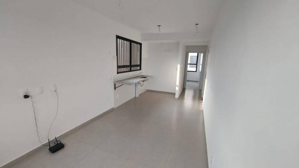 Apartamento à venda com 1 quarto, 34m² - Foto 3