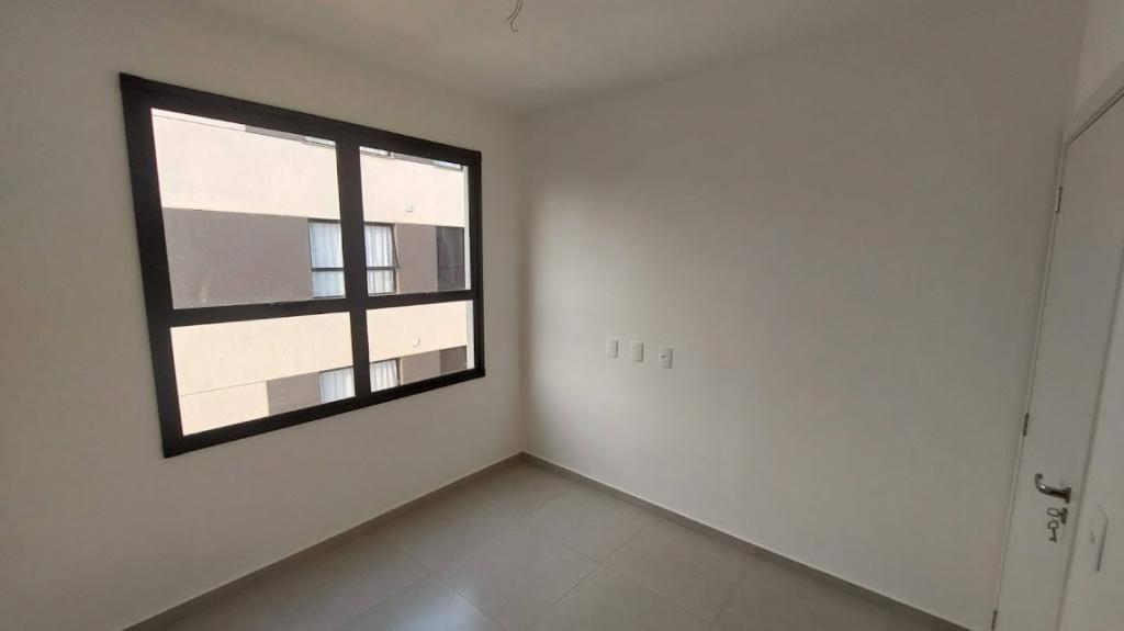 Apartamento à venda com 1 quarto, 34m² - Foto 4