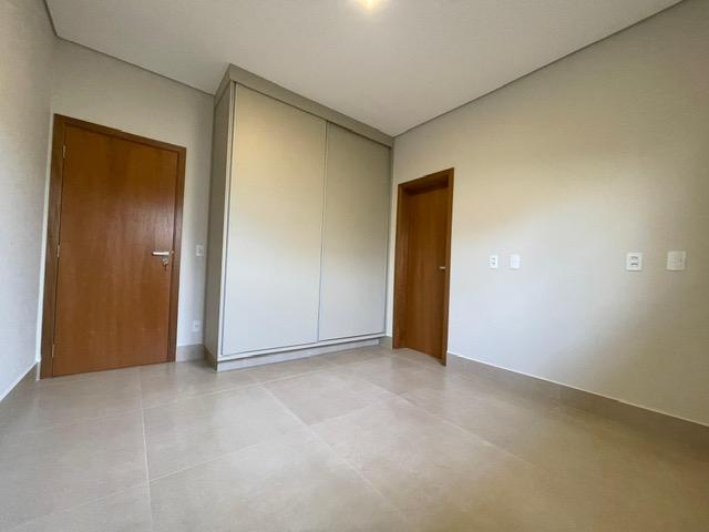 Casa de Condomínio à venda com 4 quartos, 200m² - Foto 26