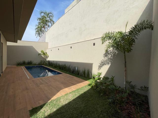 Casa de Condomínio à venda com 4 quartos, 200m² - Foto 31