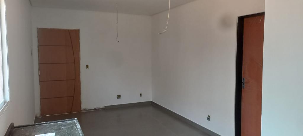 Apartamento à venda com 2 quartos, 50m² - Foto 2