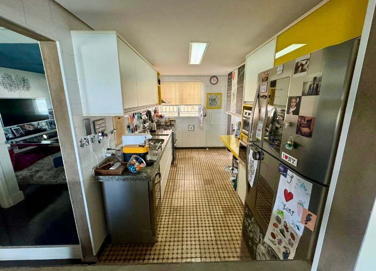 Apartamento à venda com 3 quartos, 153m² - Foto 19