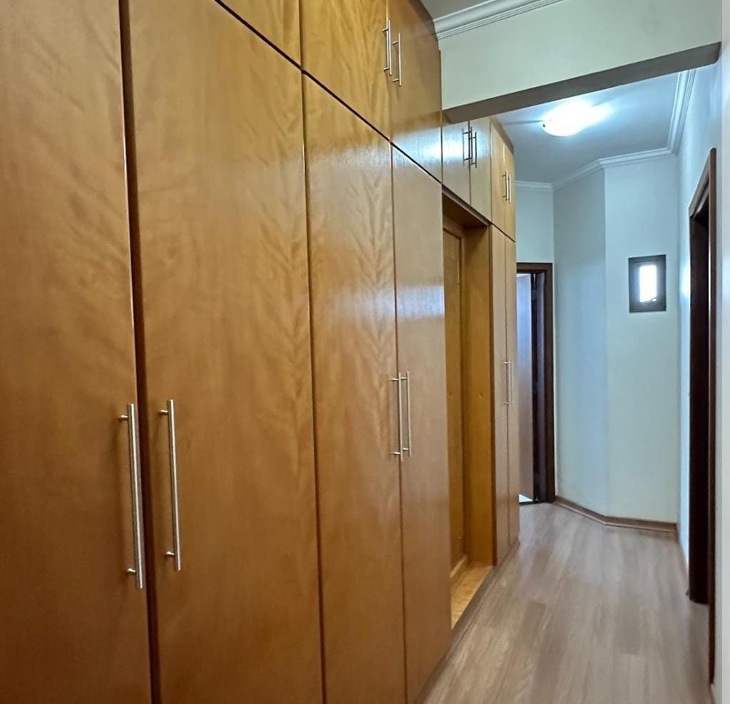 Apartamento à venda com 3 quartos, 137m² - Foto 8