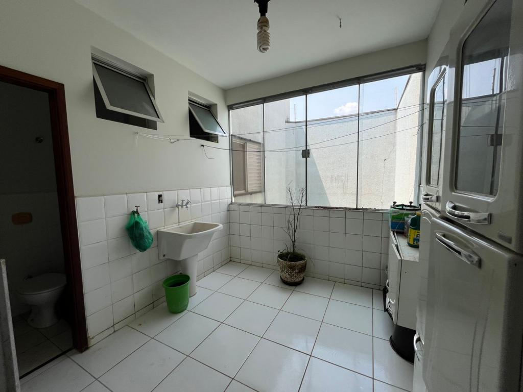 Apartamento à venda com 3 quartos, 106m² - Foto 8