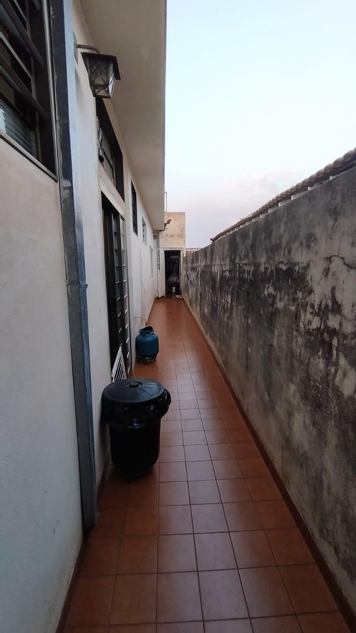 Casa à venda com 3 quartos, 150m² - Foto 14