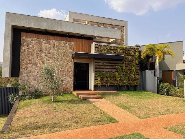 Casa de Condomínio à venda com 3 quartos, 318m² - Foto 1