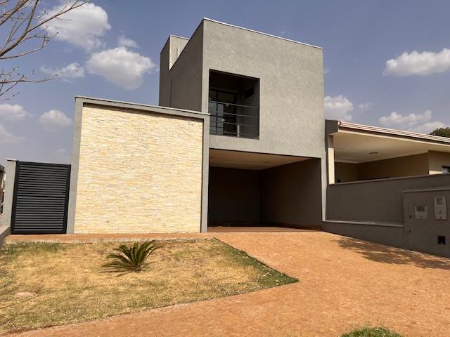 Casa de Condomínio à venda com 4 quartos, 160m² - Foto 1