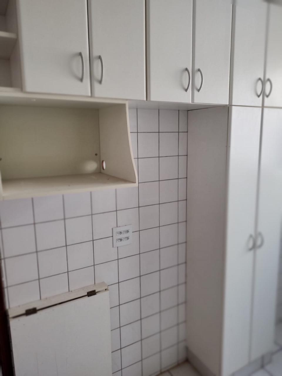 Apartamento à venda com 2 quartos, 65m² - Foto 5