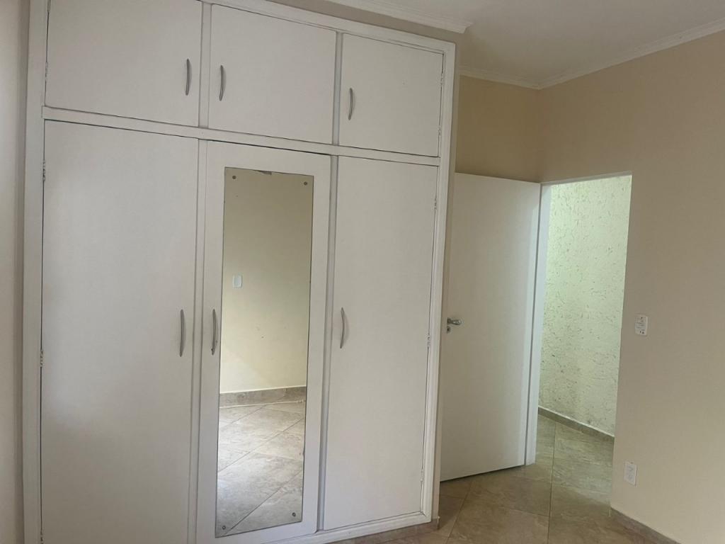 Casa à venda com 3 quartos, 110m² - Foto 8