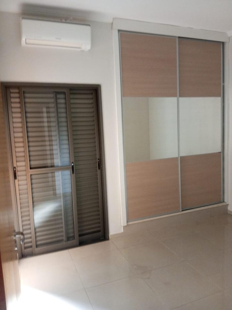 Apartamento à venda com 2 quartos, 70m² - Foto 5