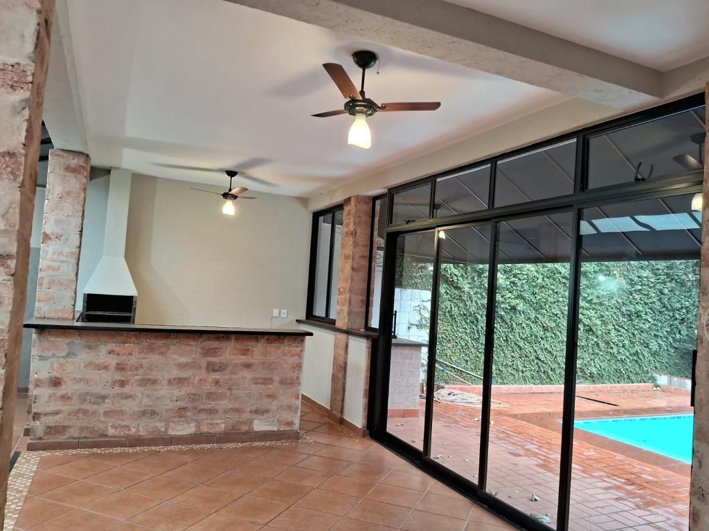 Casa de Condomínio à venda com 4 quartos, 323m² - Foto 18