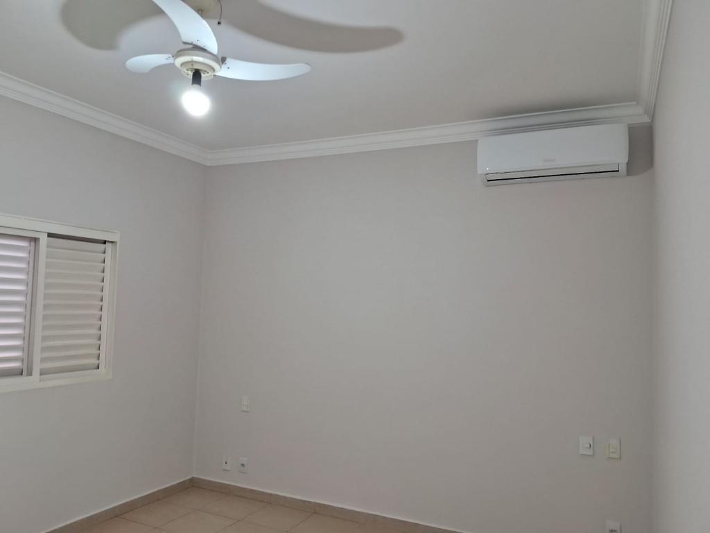 Casa de Condomínio à venda com 4 quartos, 323m² - Foto 22