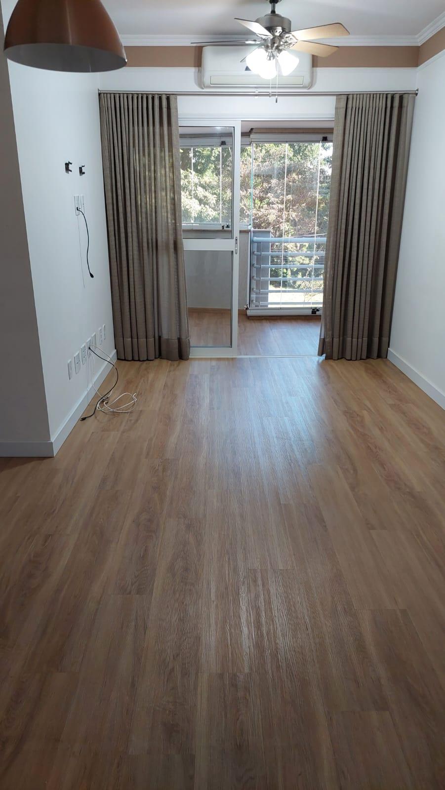 Apartamento à venda com 2 quartos, 79m² - Foto 2