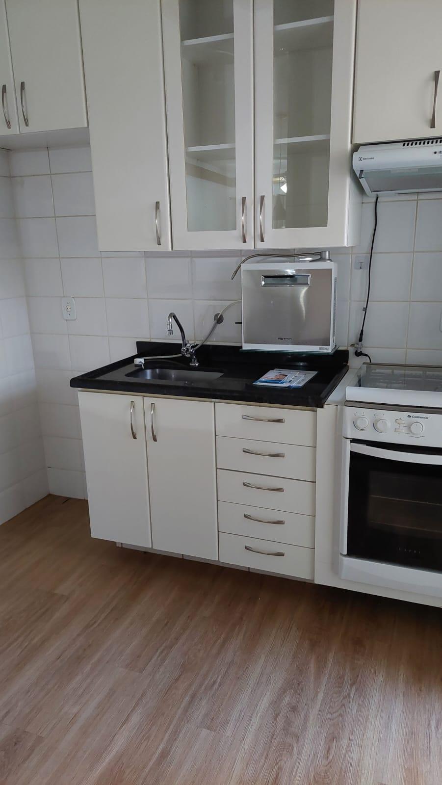 Apartamento à venda com 2 quartos, 79m² - Foto 4